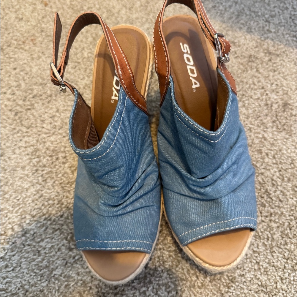 Soda Women's Denim Blue and Tan Wedges